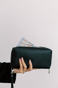 haute-stock-photography-subscription-money-shot-collection-final-4 Cash in wallet